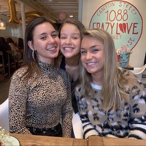 Meet your Posher, Ansley